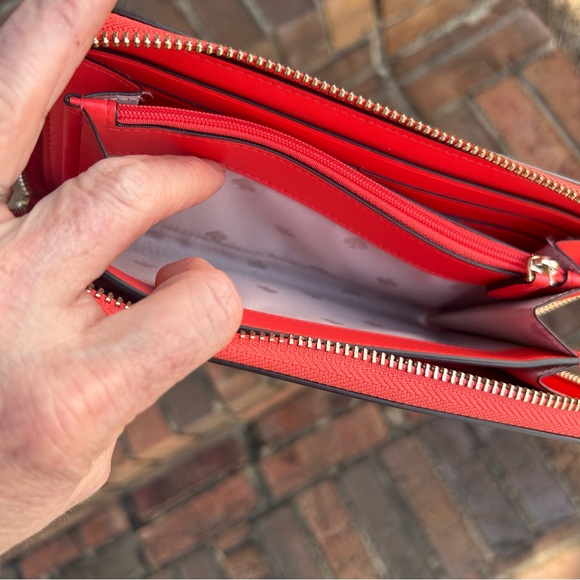 KATE SPADE NEW YORK ORANGE LEATHER FULL ZIP CLOSURE WALLET NEW!! - Picture 12 of 16